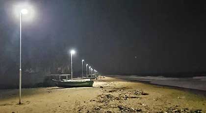 Coastal Highway Lighting in Sri Lanka: RS-SL120P Deployment Coastal Highway Lighting in Sri Lanka: RS-SL120P Deployment